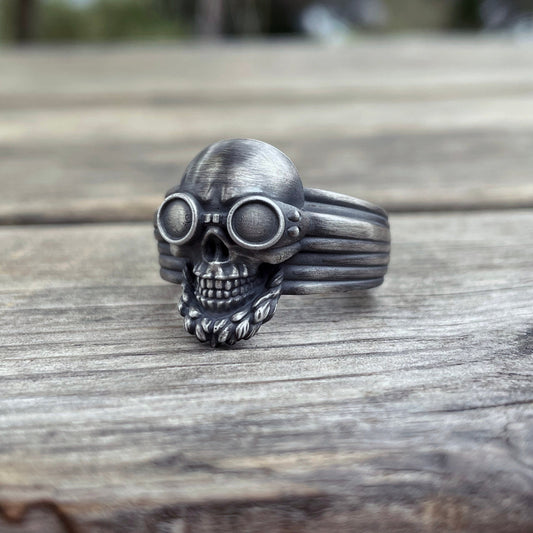 SteamPunk Totenkopfring (Silber)
