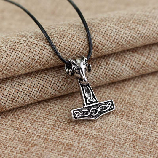 Collier Viking du Marteau de Thor Le Bouc Tanngrisnir
