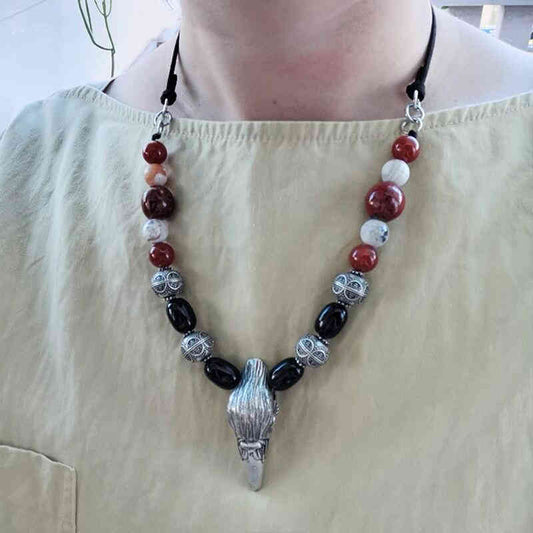 Collier Viking Perles du Corbeau Femme